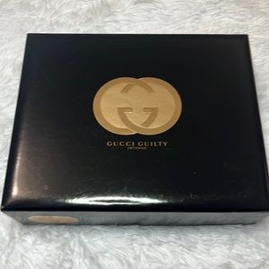 Gucci guilty intense box empty does not contain perfume set.